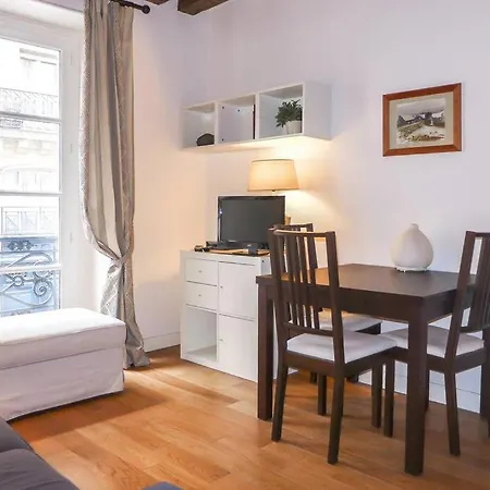 Appartamento Place Des Vosges - Tournelles Charming Parigi